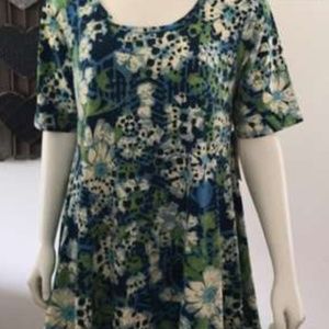 large lularoe perfect tee